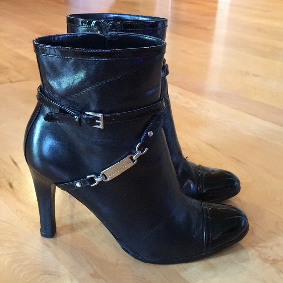LRL | Lauren Ralph Lauren Black Leather Bootie - Picture 1 of 11